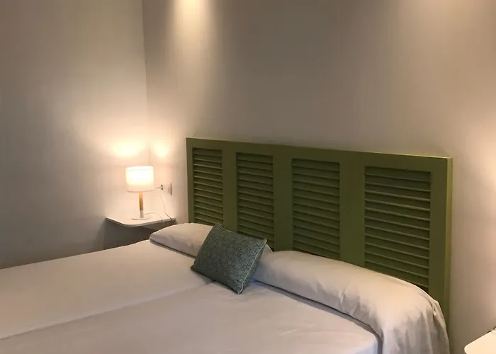 Leon Dormido Rooms & Apartments