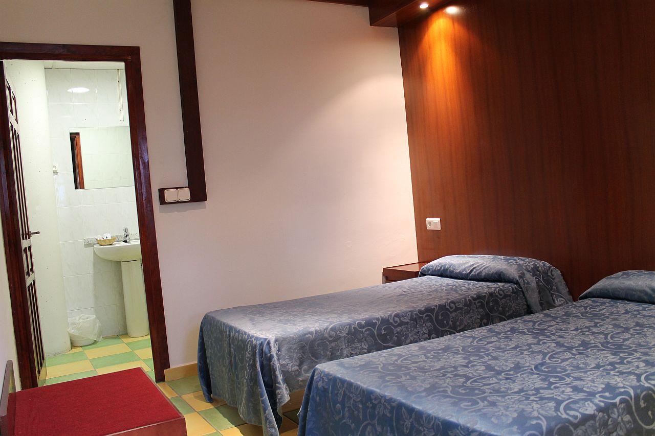 Leon Dormido Rooms & Apartments