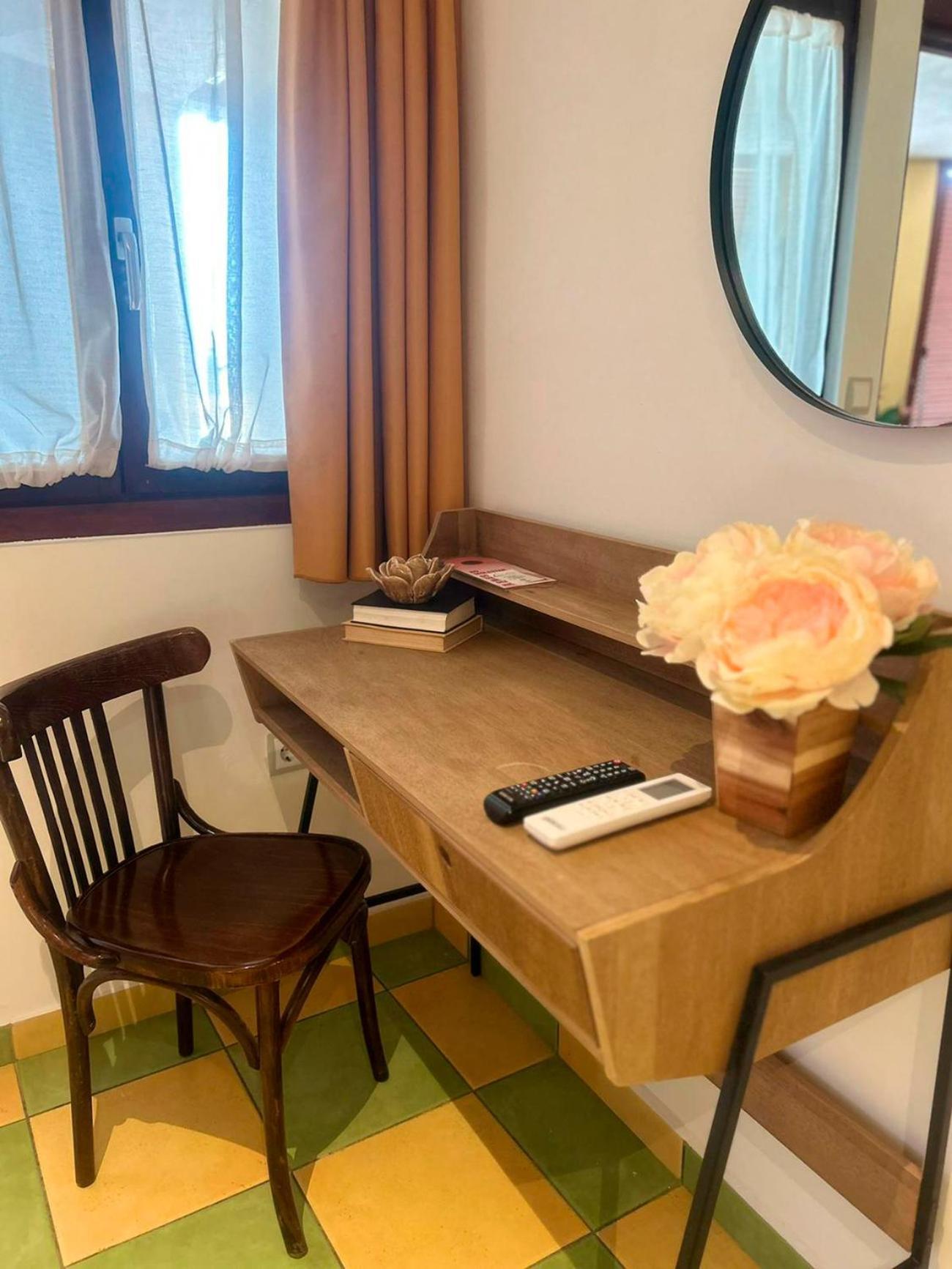 Leon Dormido Rooms & Apartments *